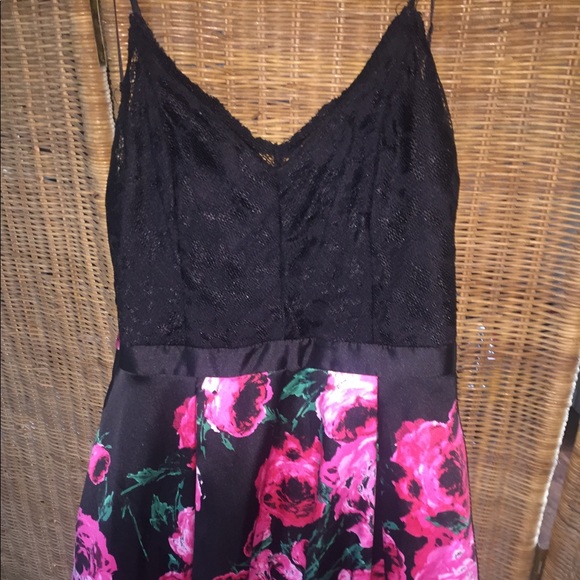 Floral Ball Gown / Prom Dress - Picture 3 of 5